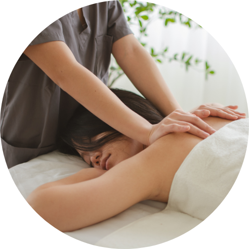 Massaggio antistress e rilassante nello studio di Laura Giolai a Treviglio, in provincia di Bergamo. Un trattamento olistico dedicato al rilassamento di corpo e mente, pensato per chi desidera staccare dallo stress e ritrovare calma e benessere. Massaggio antistress e rilassamento profondo